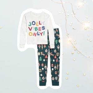 Old Navy Gender Neutral Snug Fit Family Matching Jolly Vibes Only Christmas PJs